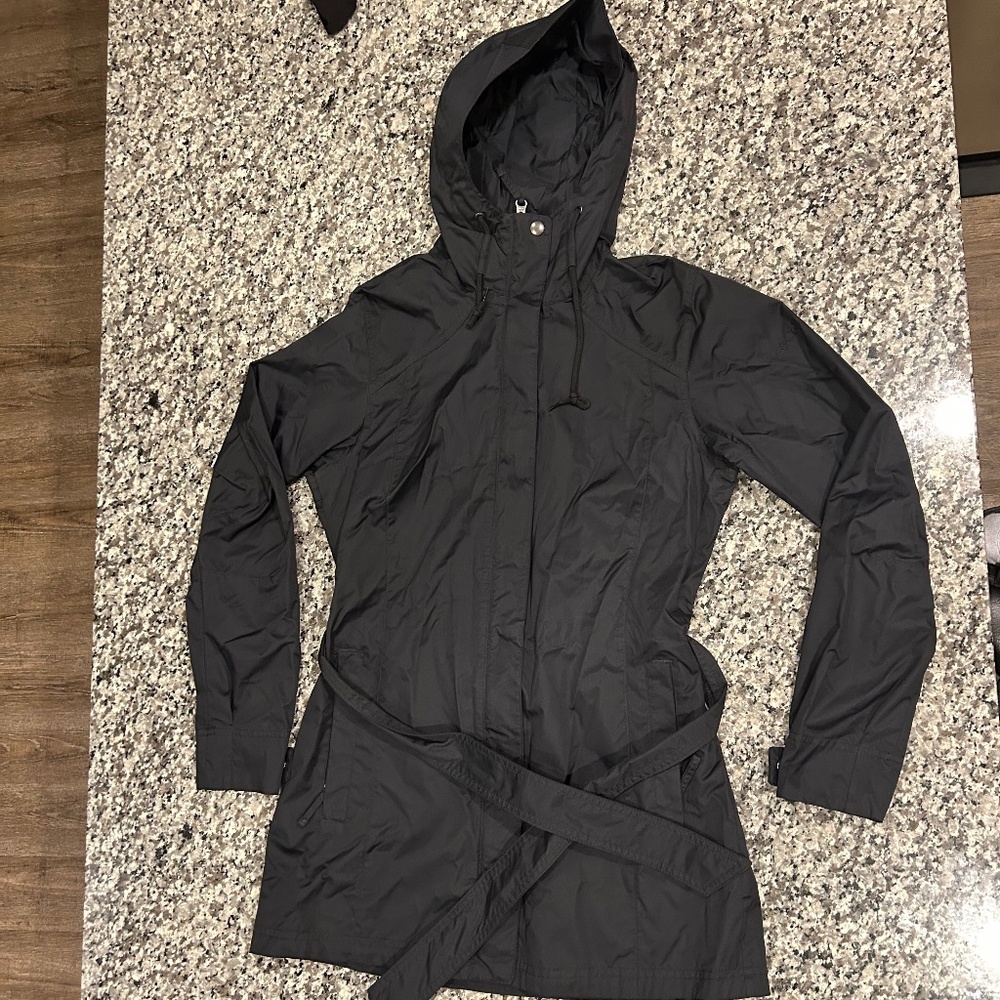 Women's Columbia Raincoat S